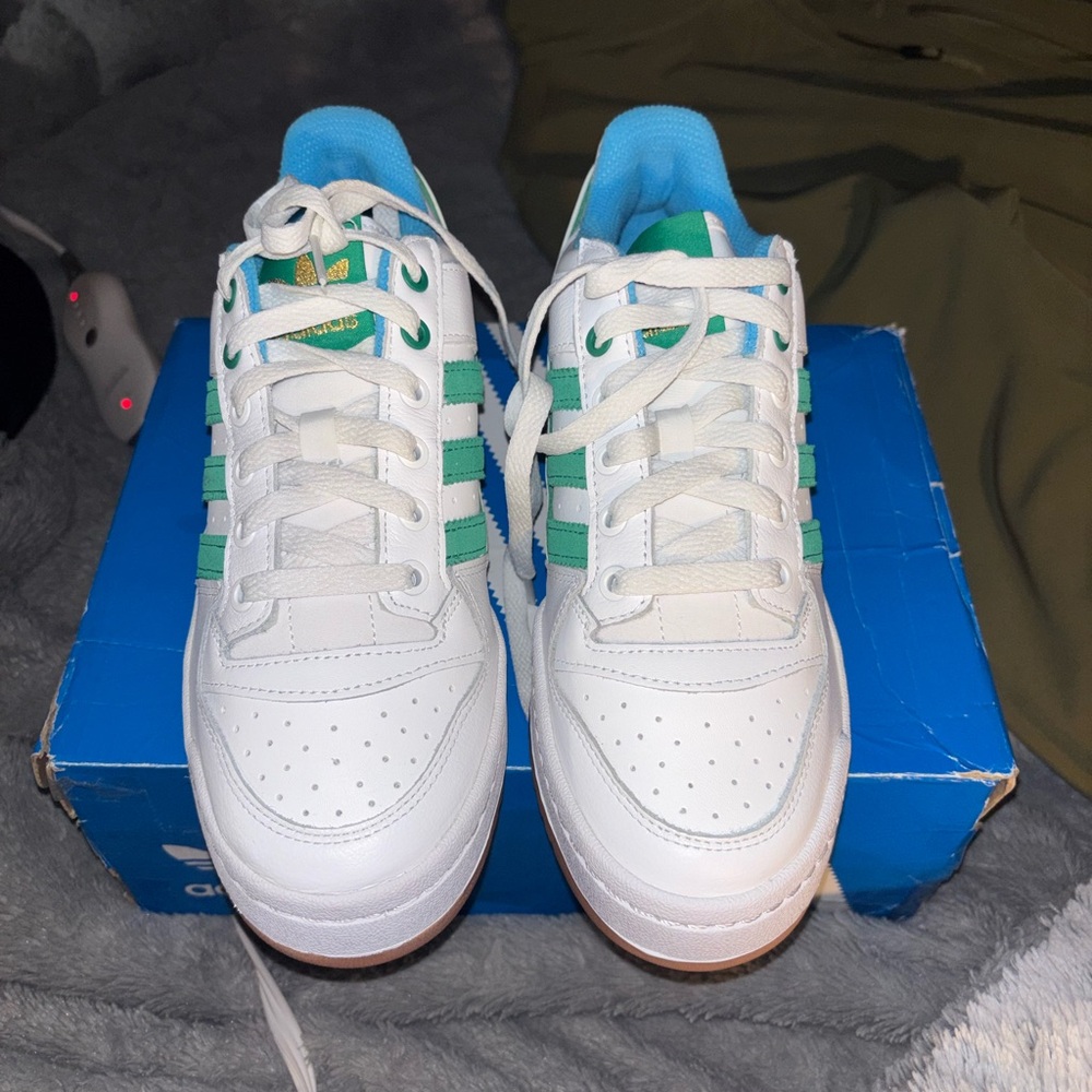 Adidas White and Green Sneakers - Picture 3 of 3
